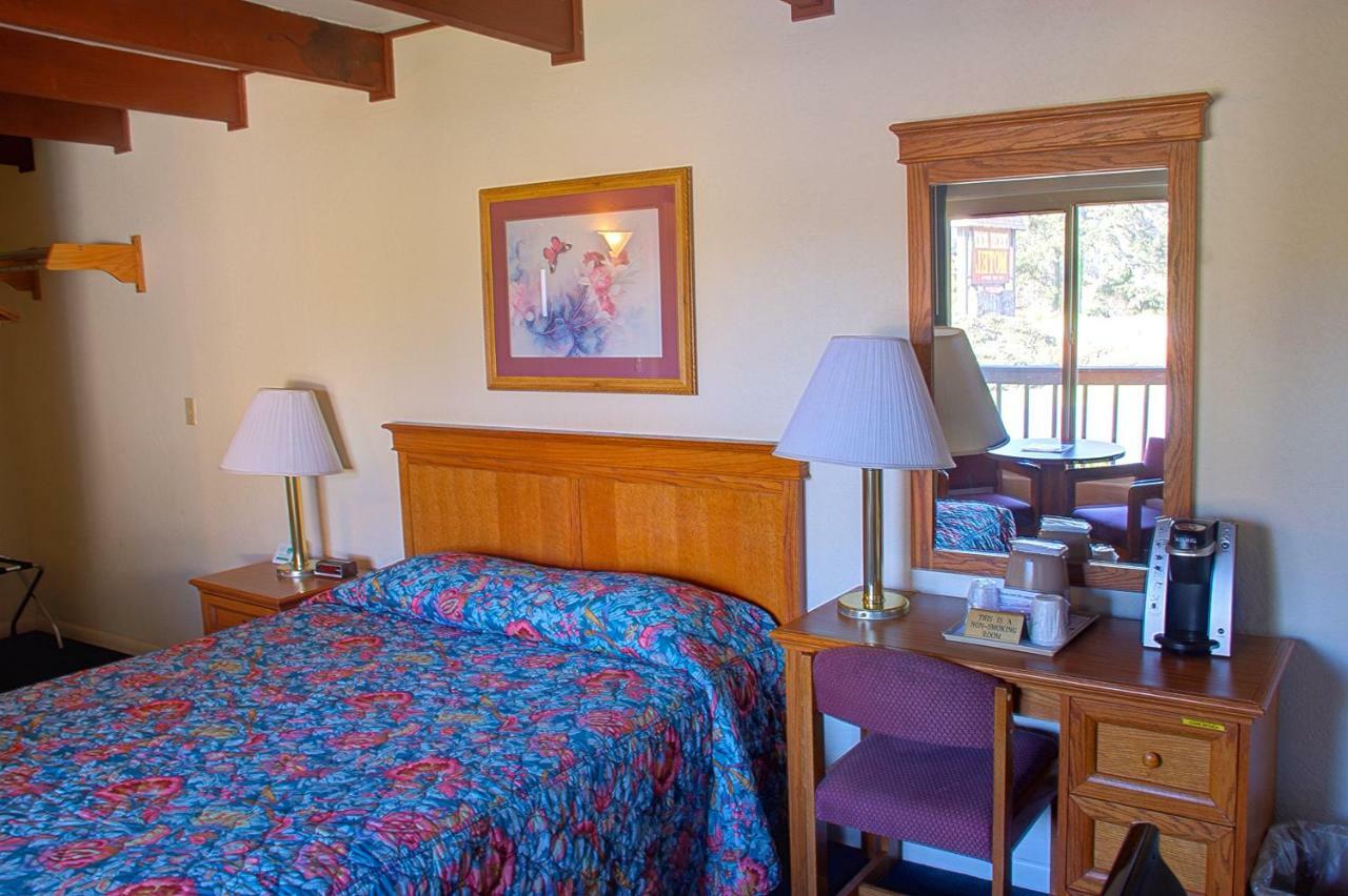 Crescent Beach Motel Crescent City Pokój zdjęcie