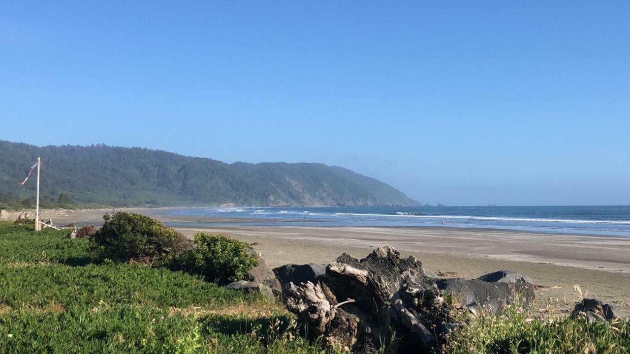 Crescent Beach Motel Crescent City Zewnętrze zdjęcie