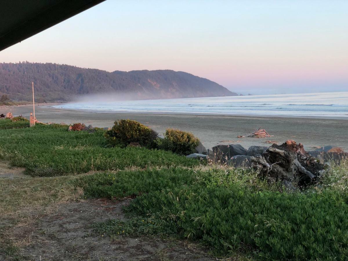 Crescent Beach Motel Crescent City Zewnętrze zdjęcie